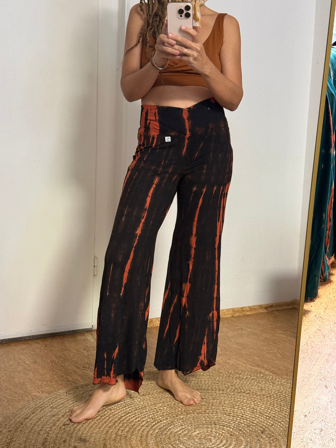 Sample Sale 