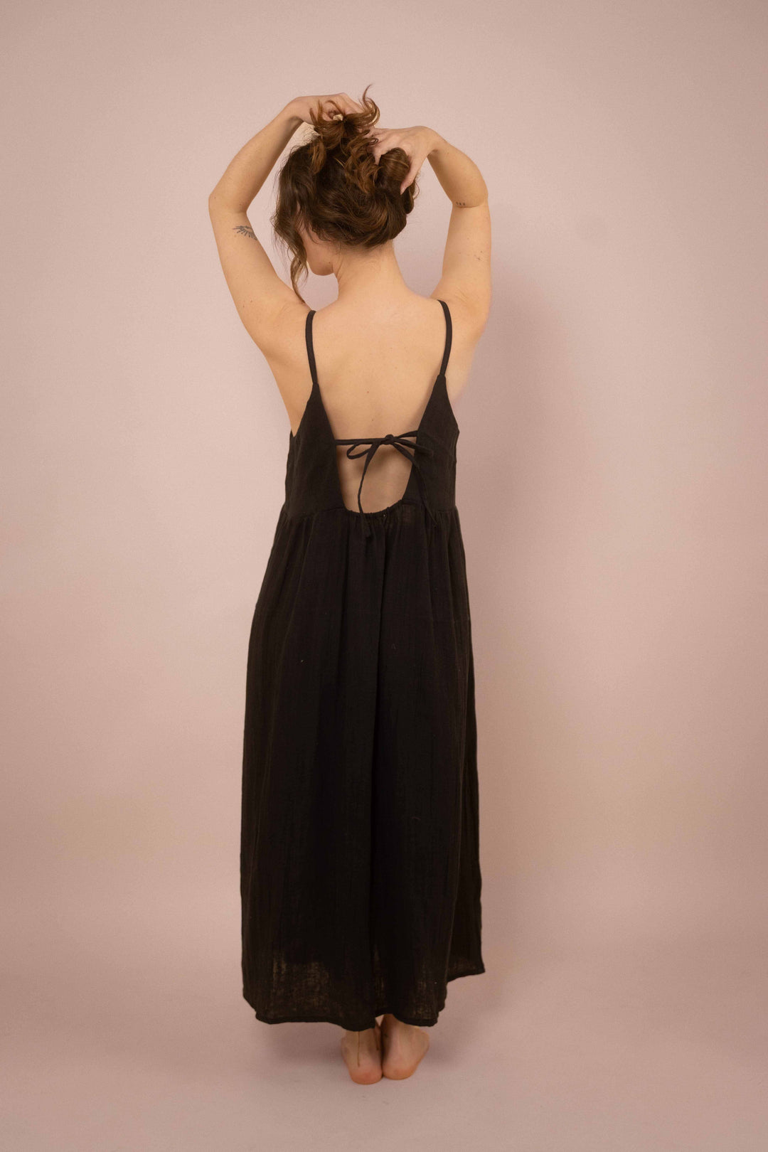 Kleid YOKO mit Knöpfen ~ schwarz