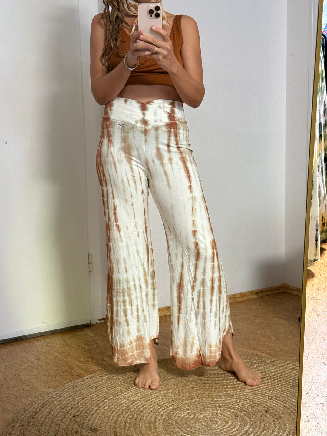 Sample Sale 
