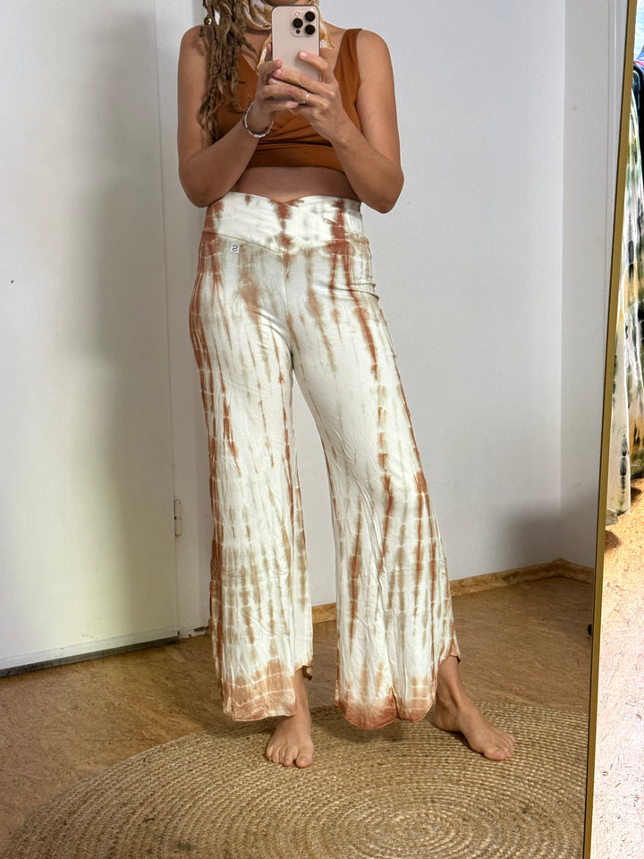 Sample Sale 