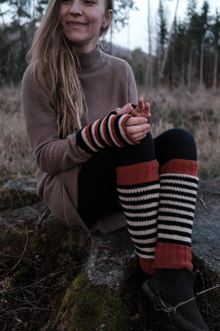 Gestreifte Beinstulpen Schwarz/Weiß