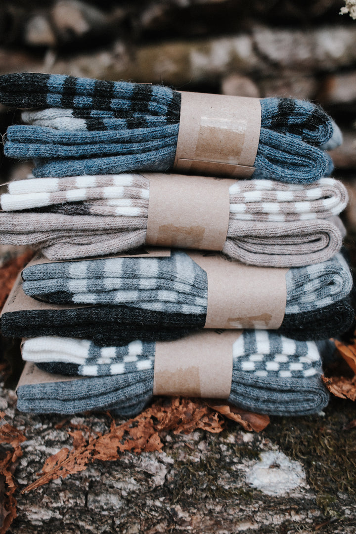Superwarme Alpaka Socken gestreift beige/weiß ~ 2 Paar