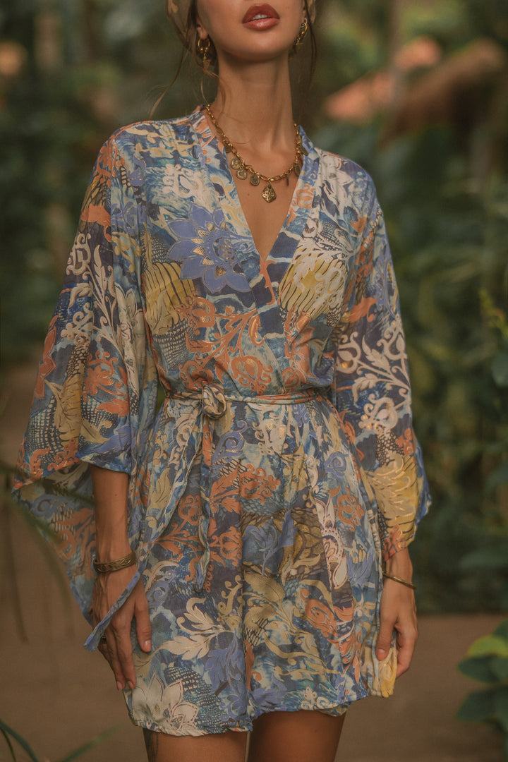 Kurzer Kimono mit japanischen Ärmeln ~ MILA
