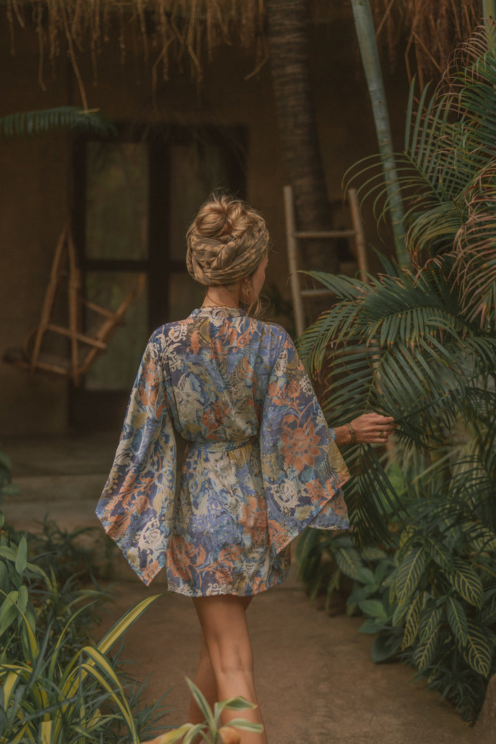 Kurzer Kimono mit japanischen Ärmeln ~ MILA