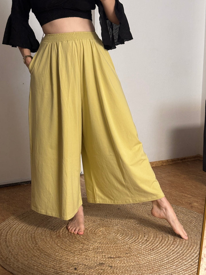 Sample Sale 