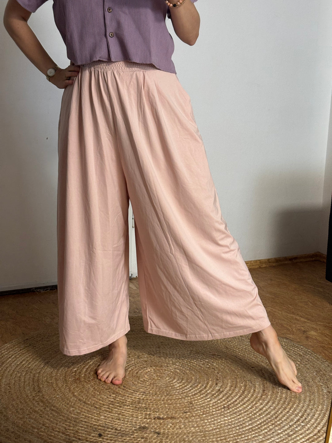 Sample Sale 