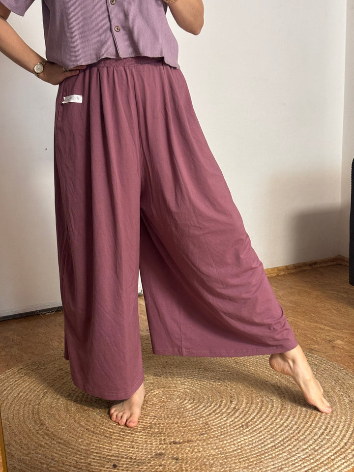 Sample Sale 