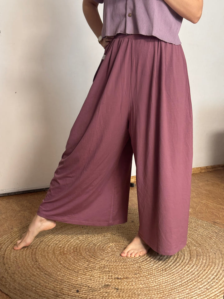 Sample Sale 