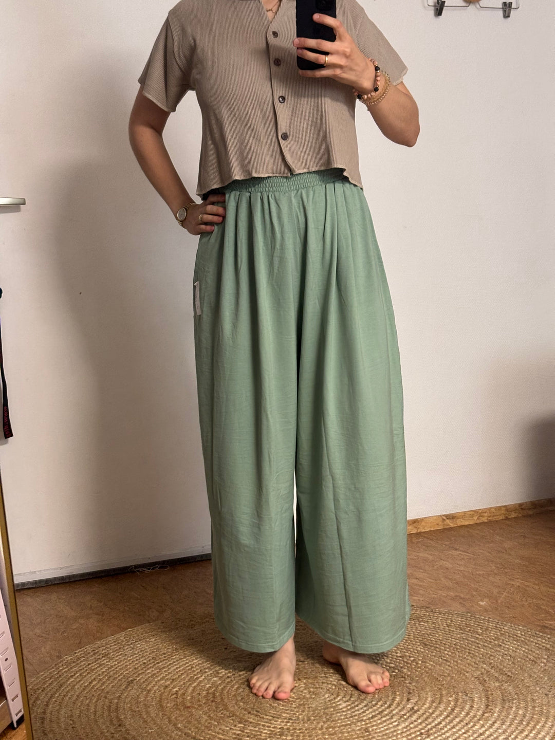 Sample Sale 