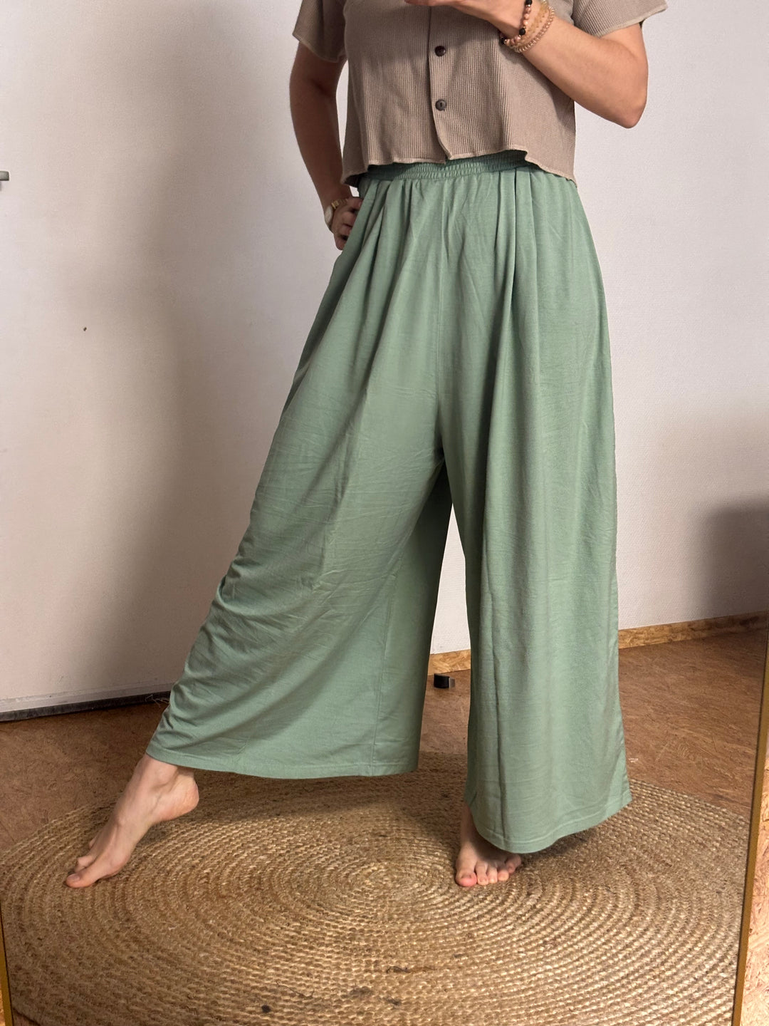 Sample Sale 