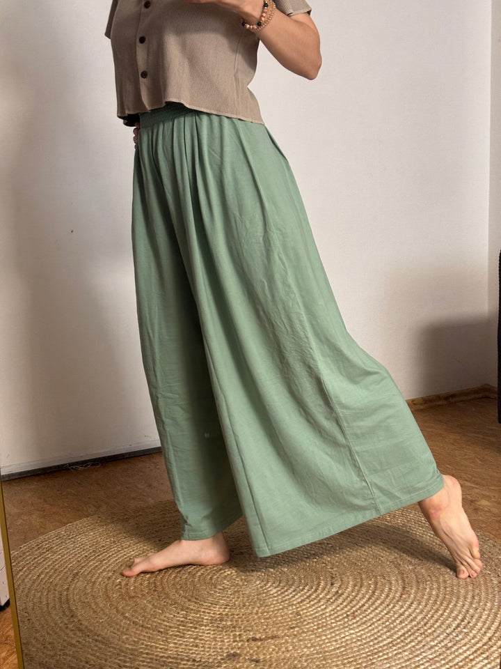Sample Sale 