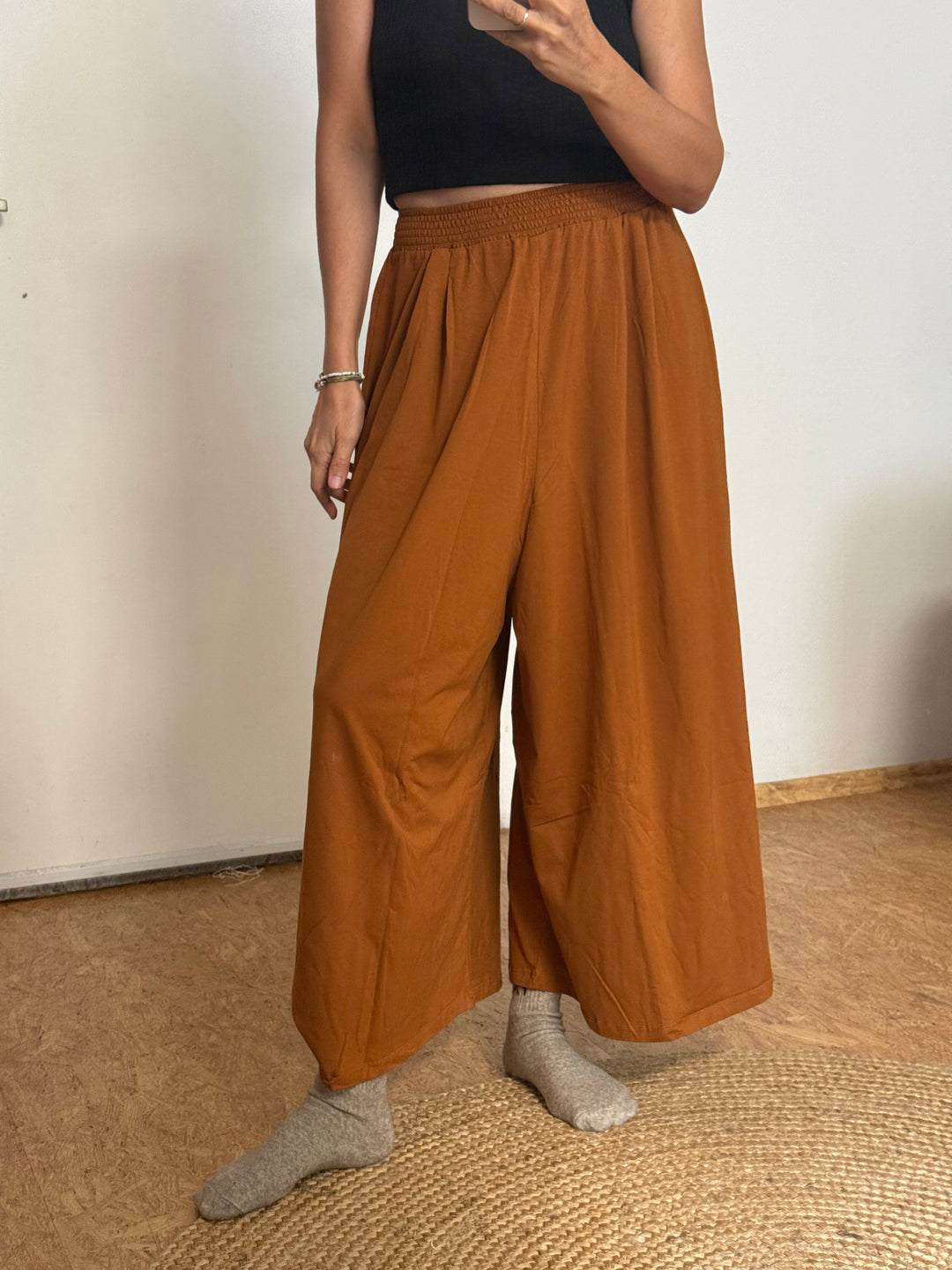 Sample Sale 