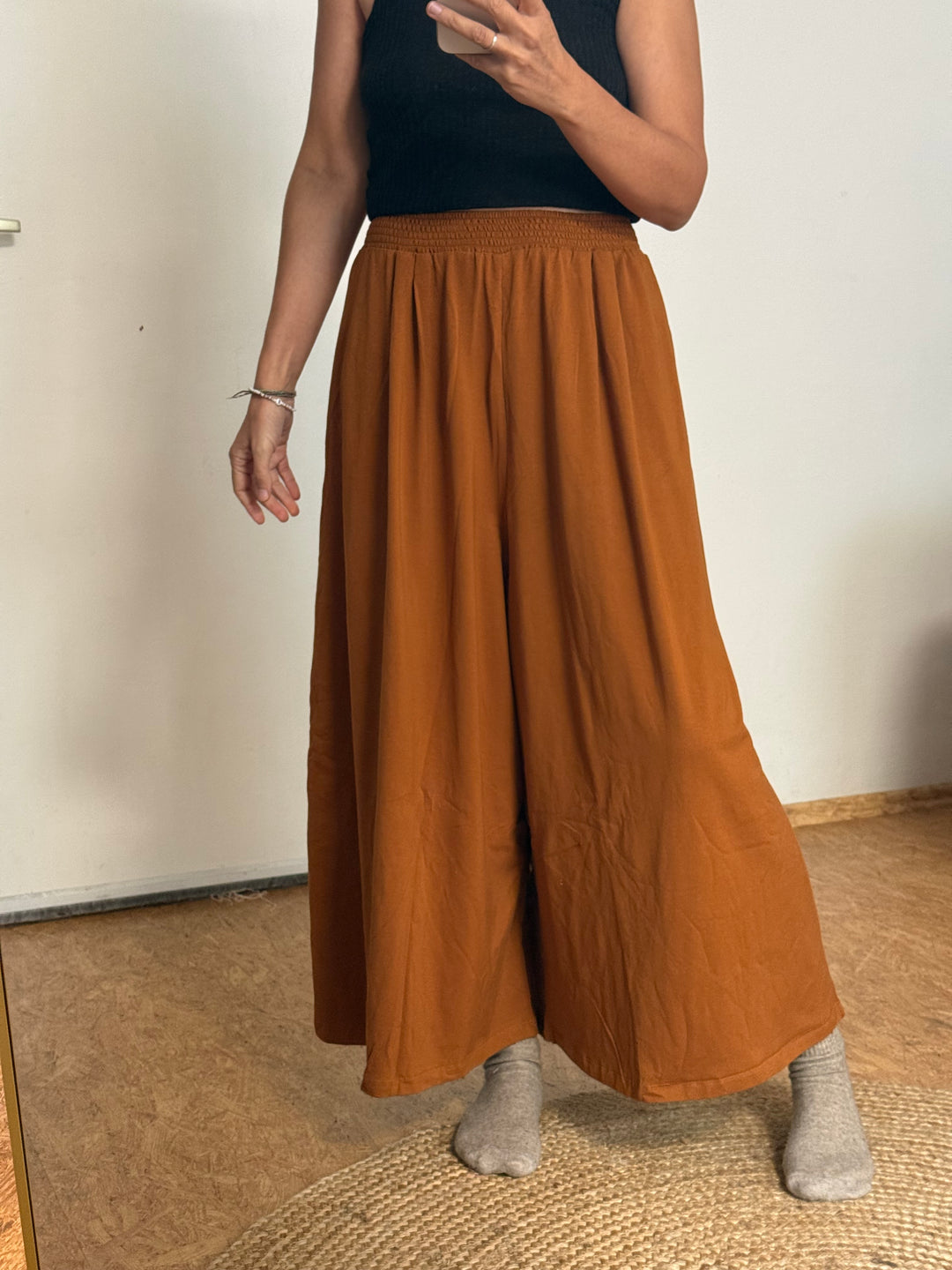 Sample Sale 