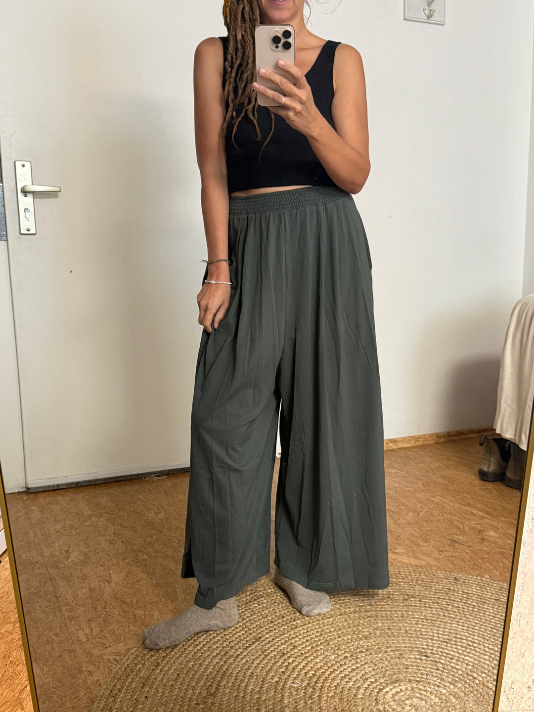 Sample Sale 