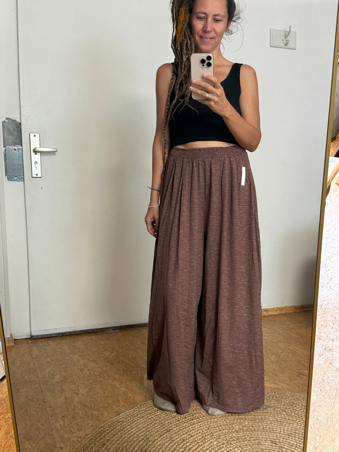 Sample Sale 