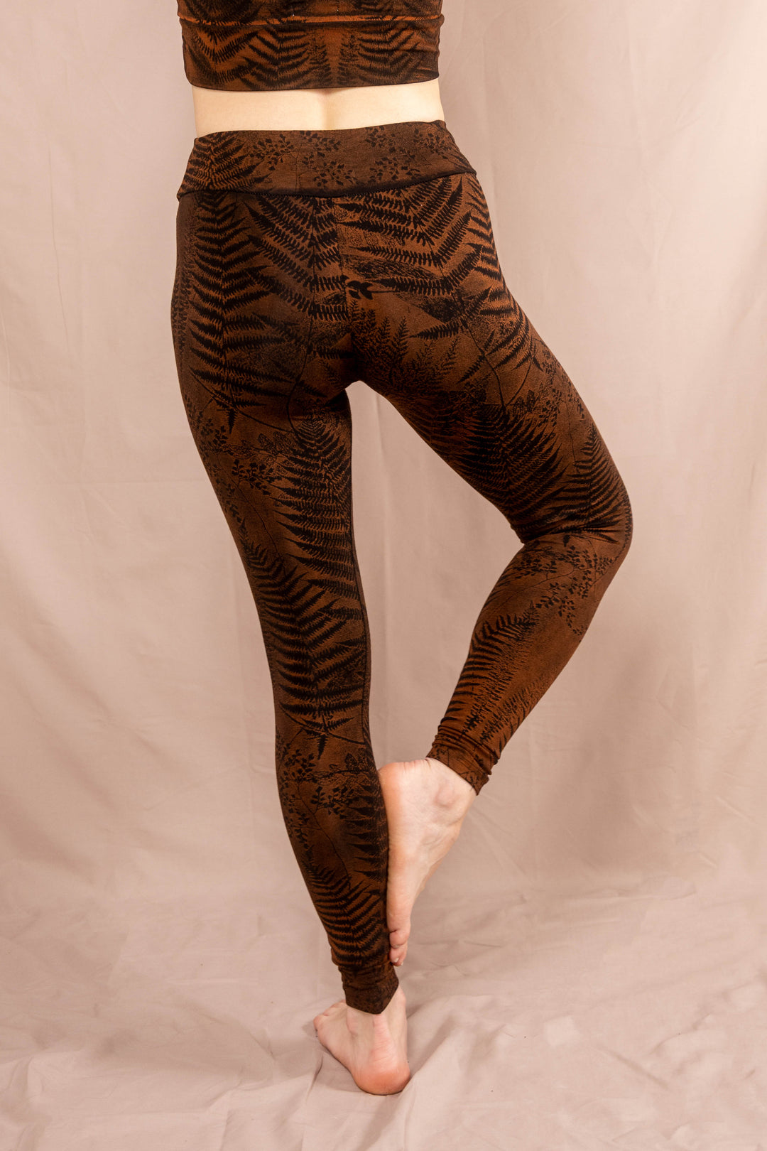 Yoga Top ~ Farn ~ Rost