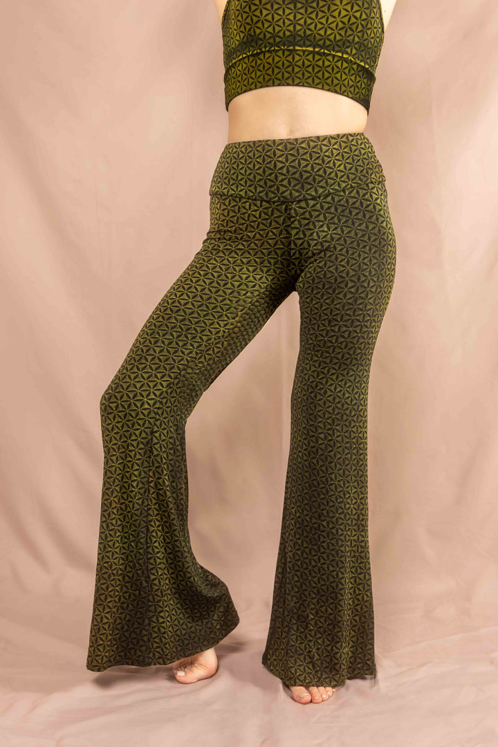 Flared Leggins ~ Blume des Lebens ~ Grün
