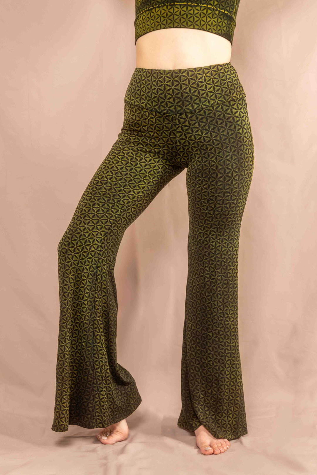 Flared Leggins ~ Blume des Lebens ~ Grün