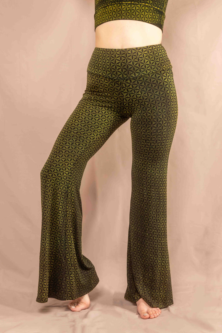 Flared Leggins ~ Blume des Lebens ~ Grün