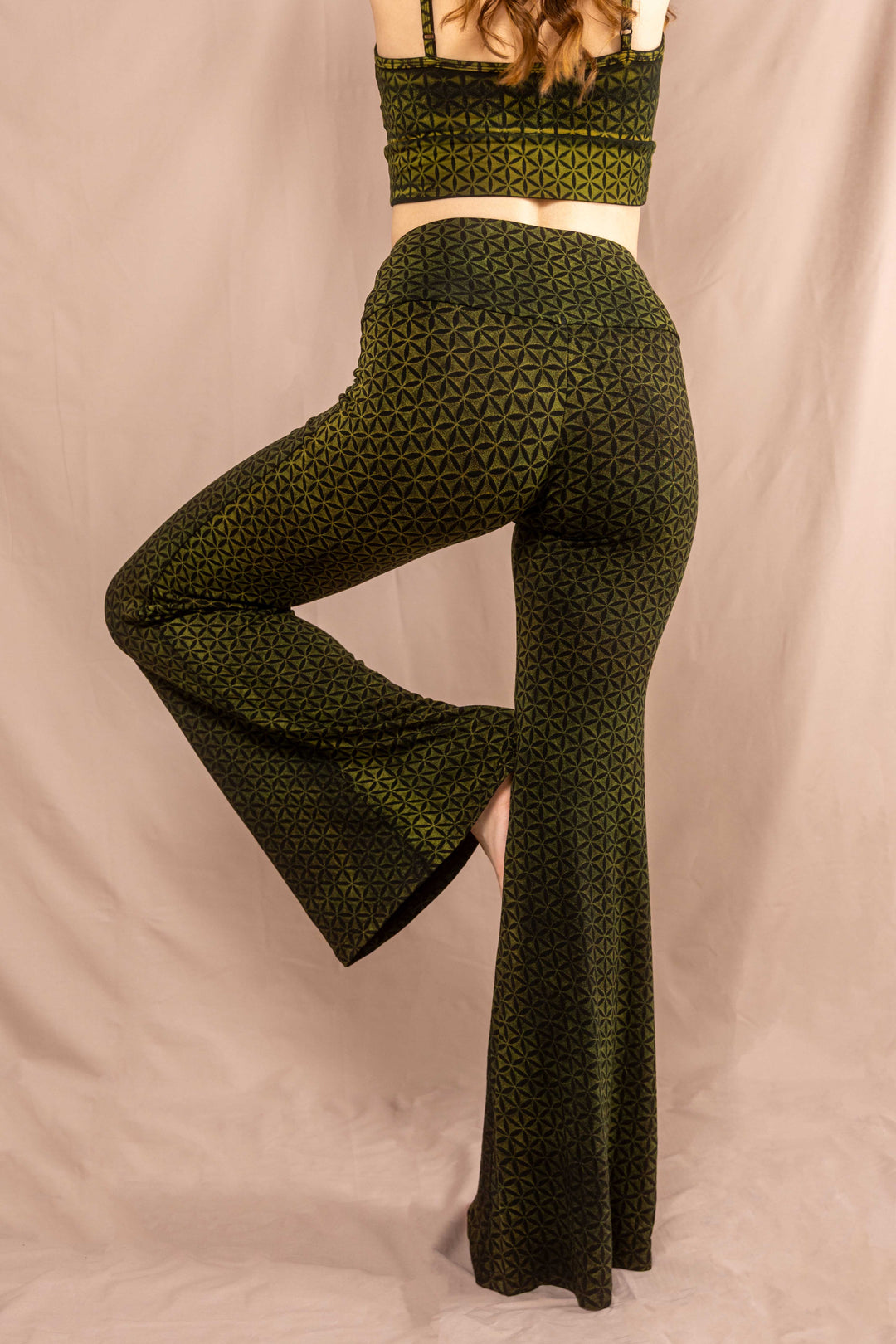 Flared Leggins ~ Blume des Lebens ~ Grün