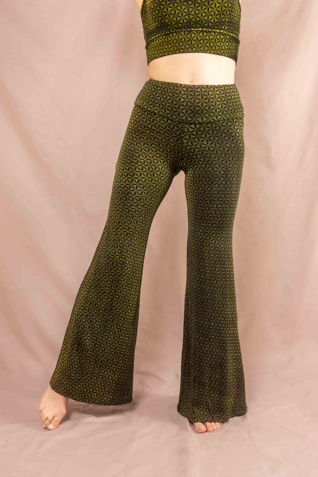 Flared Leggins ~ Blume des Lebens ~ Grün