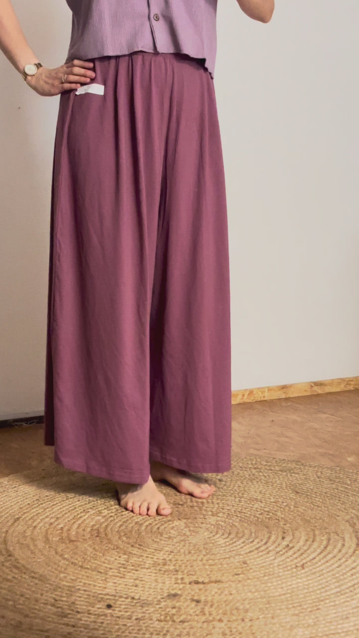 Sample Sale 
