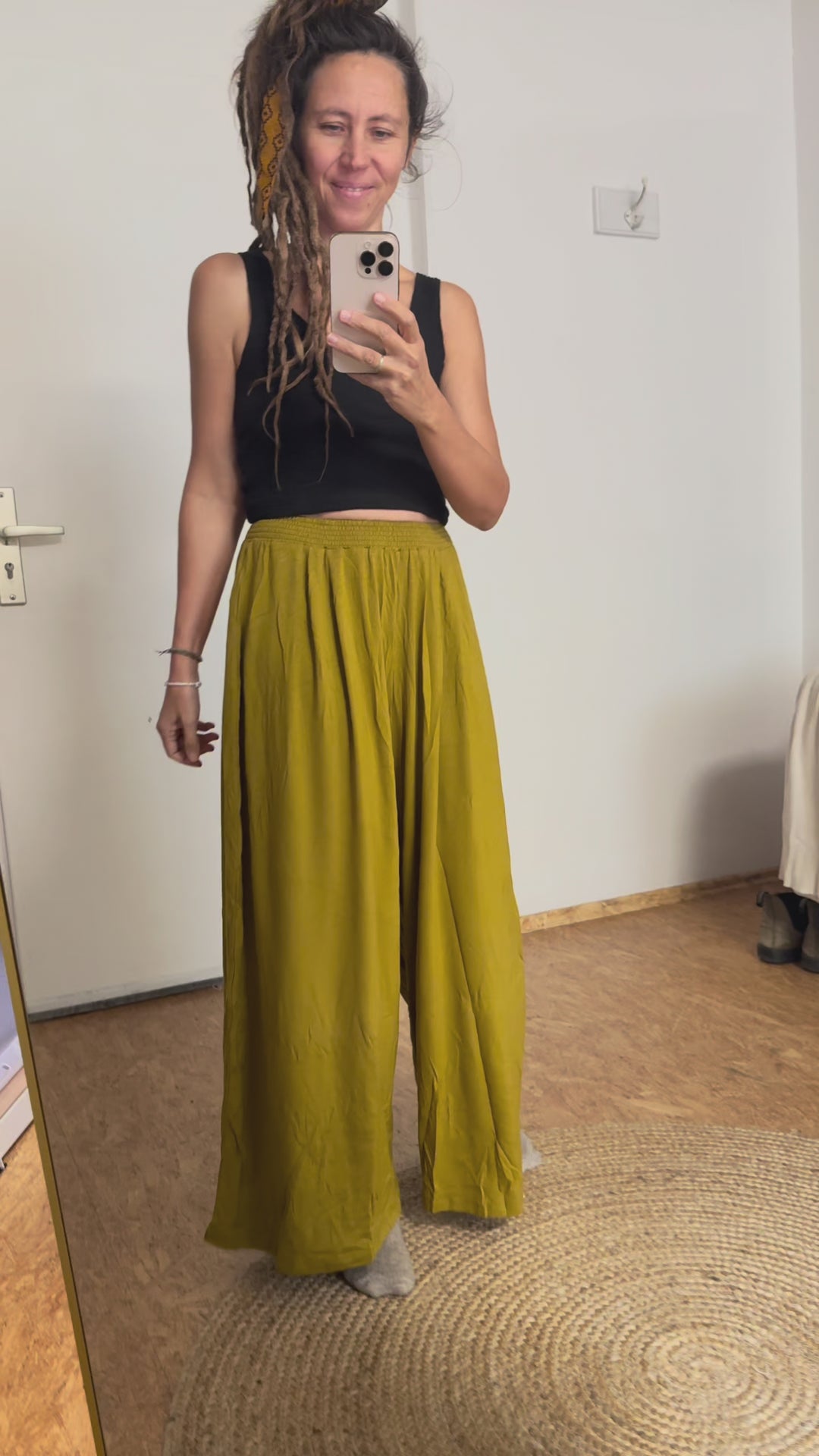 Sample Sale 