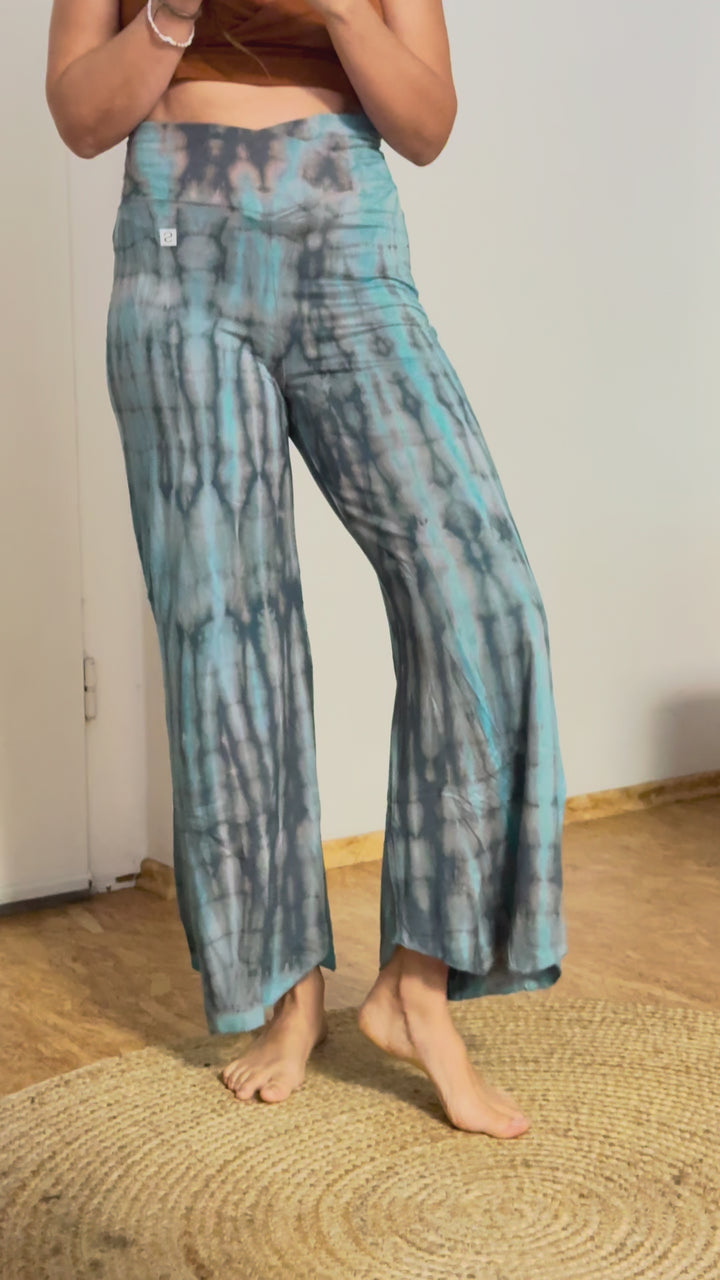 Sample Sale 