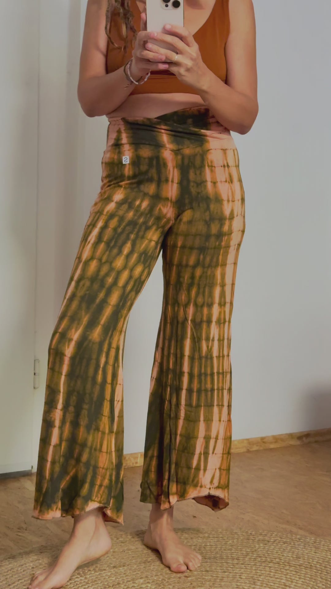 Sample Sale 