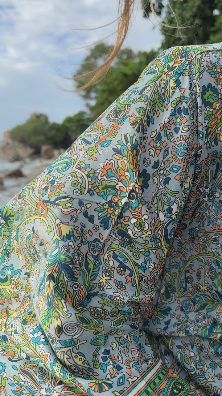 Kurzer Kimono LUA | Morgenmantel aus Seide | Grün-Orange | Bademantel | Überwurf