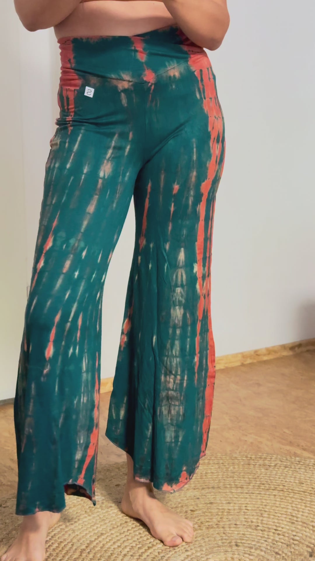 Sample Sale 