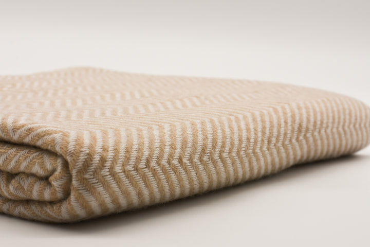 Luxus Decke Bali aus 100% Kaschmir | 140x290 cm | Kaschmirdecke | Beige Cremeweiß