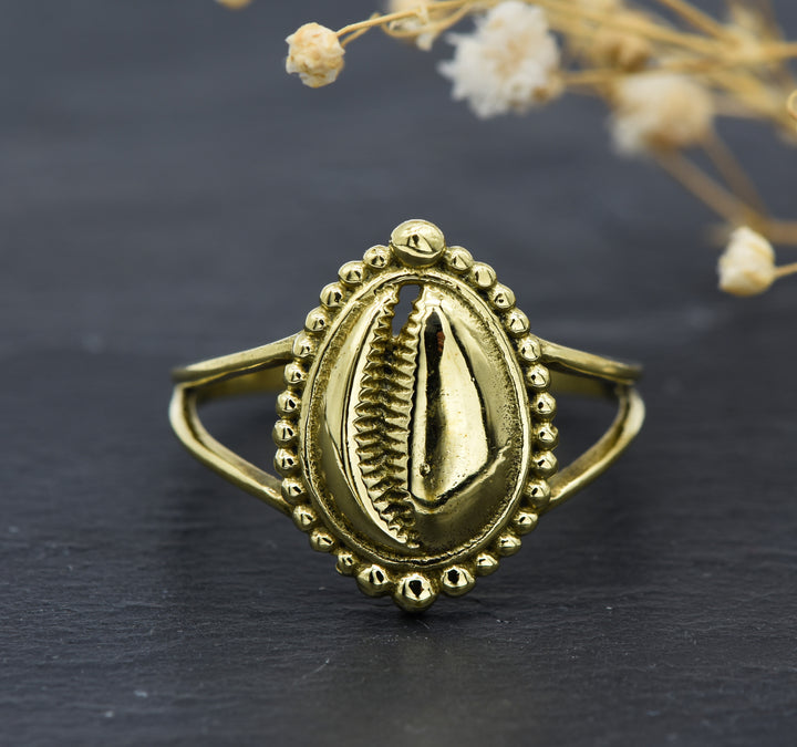 Kauri Muschel Ring | Messing | Boho-Schmuck