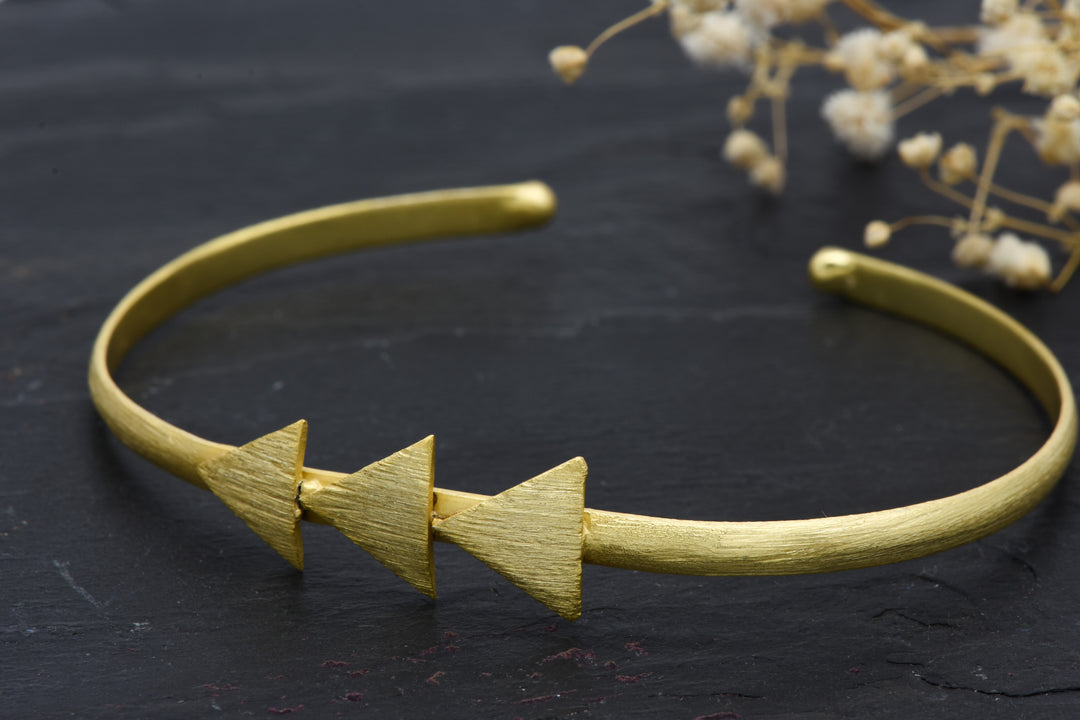 Adjustable boho bangle nala | Brass brace