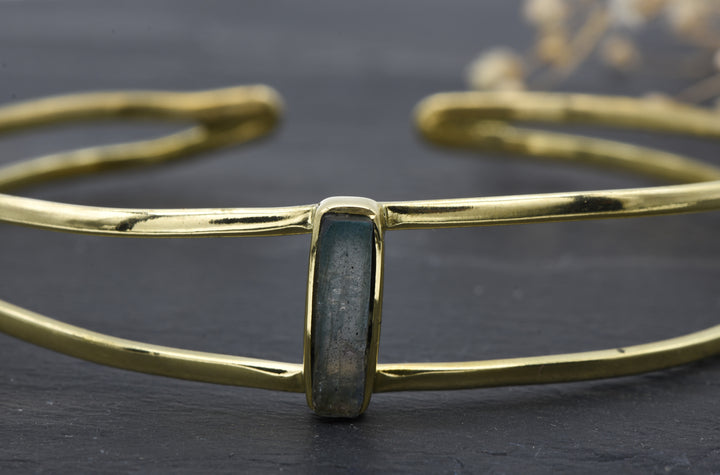 Adjustable bangle Labradorite | Brass | Gray gem | bracelet