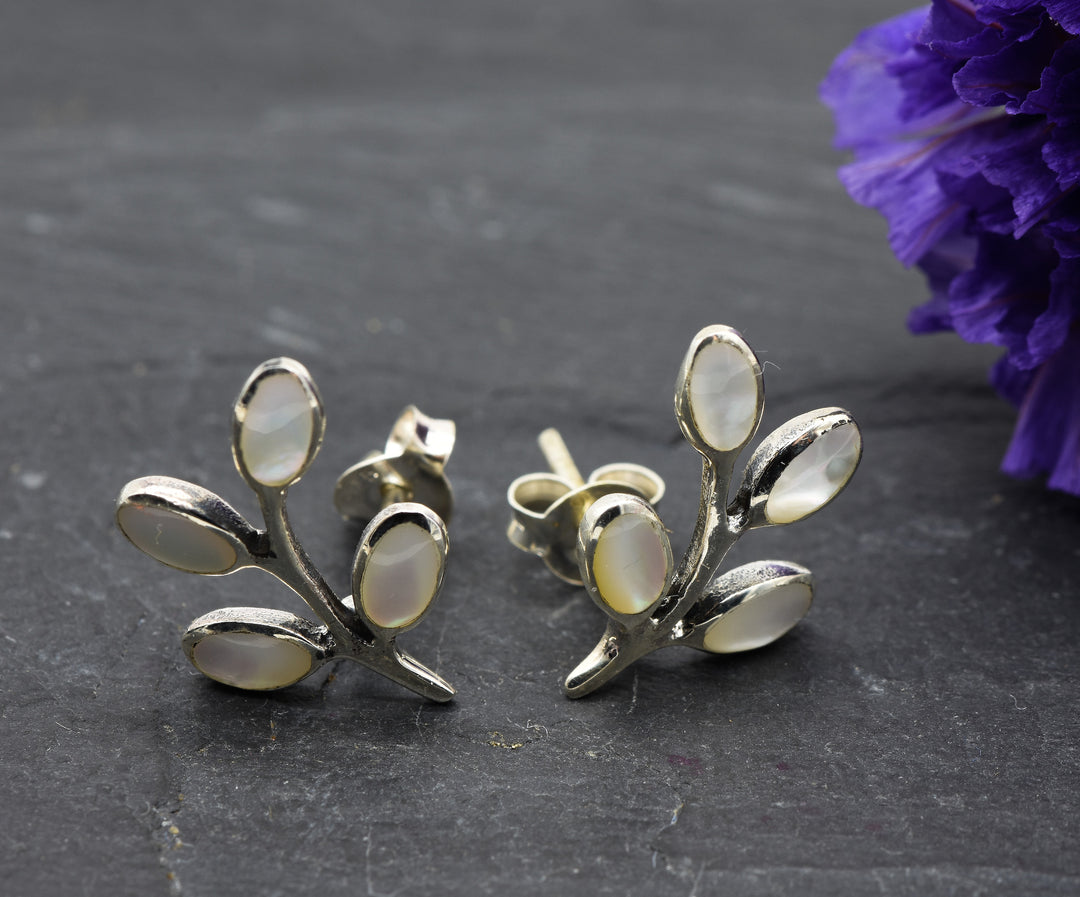 Blatt earrings | 925 sterling silver | Pearl leaves