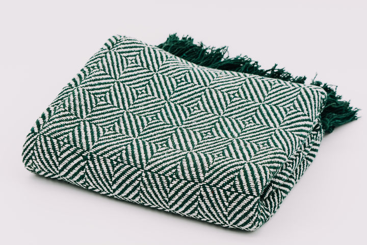Decke Molly | 150x125 | Grün | Sofadecke | Baumwolle