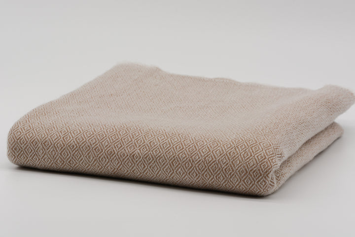 Kaschmirdecke | Luxus Decke DIAMANT ROSE aus 100% Kaschmir | 140x250 cm | Rosébeige Groß kuschelig weich leicht