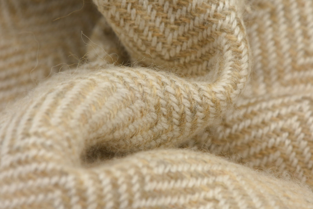 Kaschmirdecke | Luxus Decke Samui aus 100% Kaschmir | 140 x 290 cm | Beige Groß flauschig Weich Leicht
