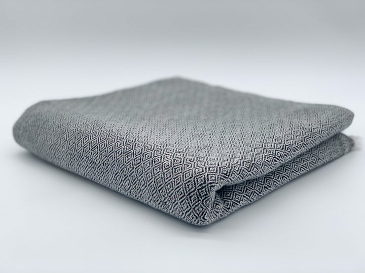 Kaschmirdecke Luxus Decke DIAMANT aus 100% Kaschmir | 140x250 cm | Schwarz-Weiß  groß