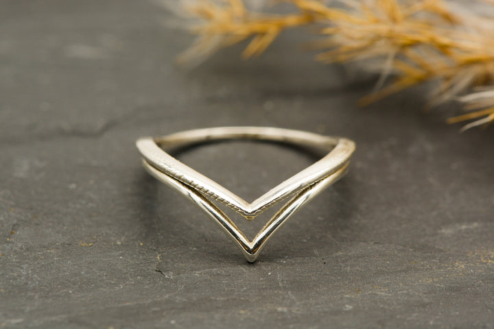 Ring "Twin-Diadem" | Ring der Weiblichkeit | Chevron Silberring | 925er Sterling Silber
