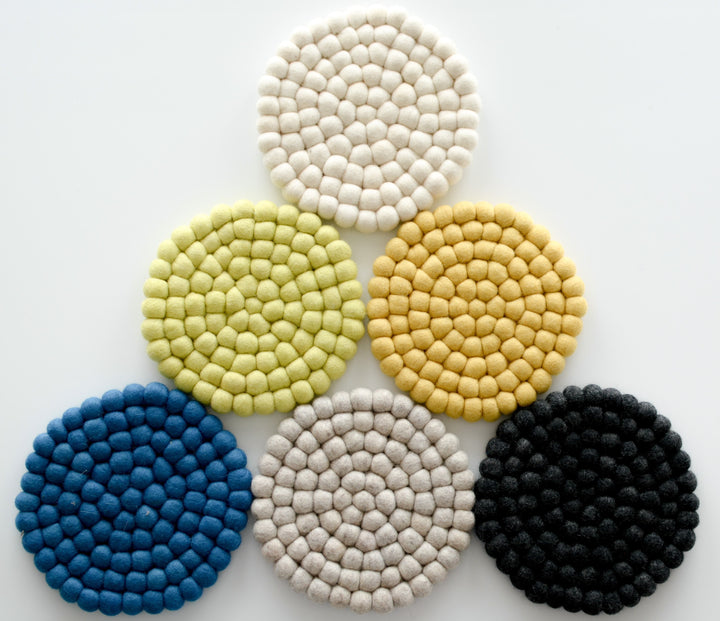 Untersetzer aus Filzkugeln Rund in sechs verschiedenen Farben